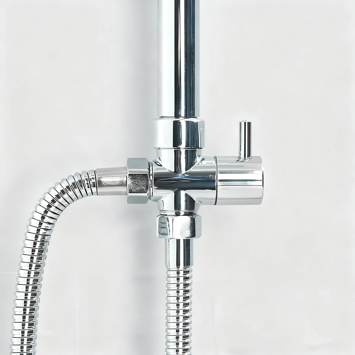 Colonne de douche chrome contemporaine L'art du robinet