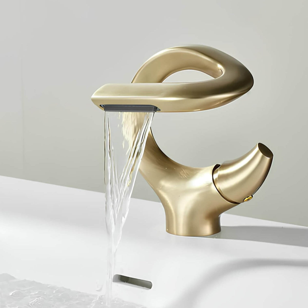 Mitigeur lavabo cascade compact laiton massif L'art du robinet