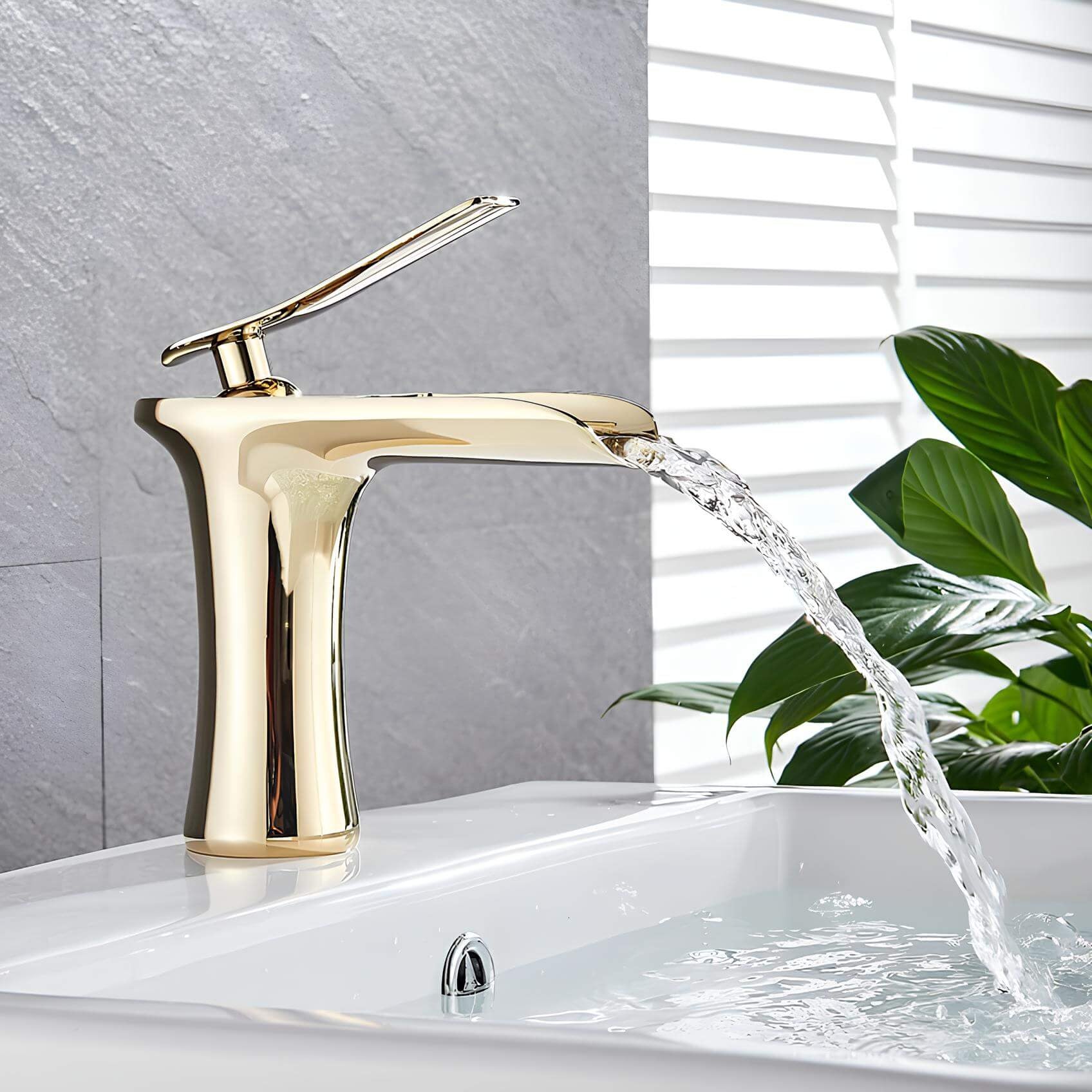 Robinet cascade lavabo laiton massif