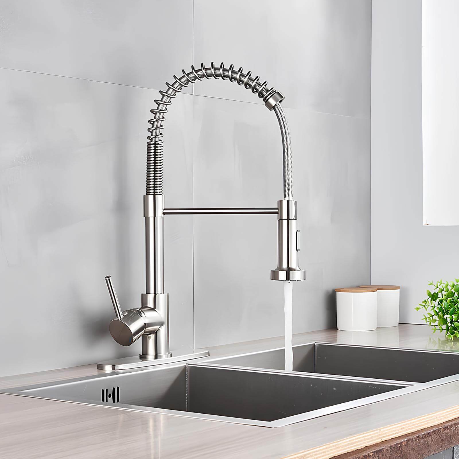 Robinet de cuisine avec douchette extractible et ressort L'art du robinet
