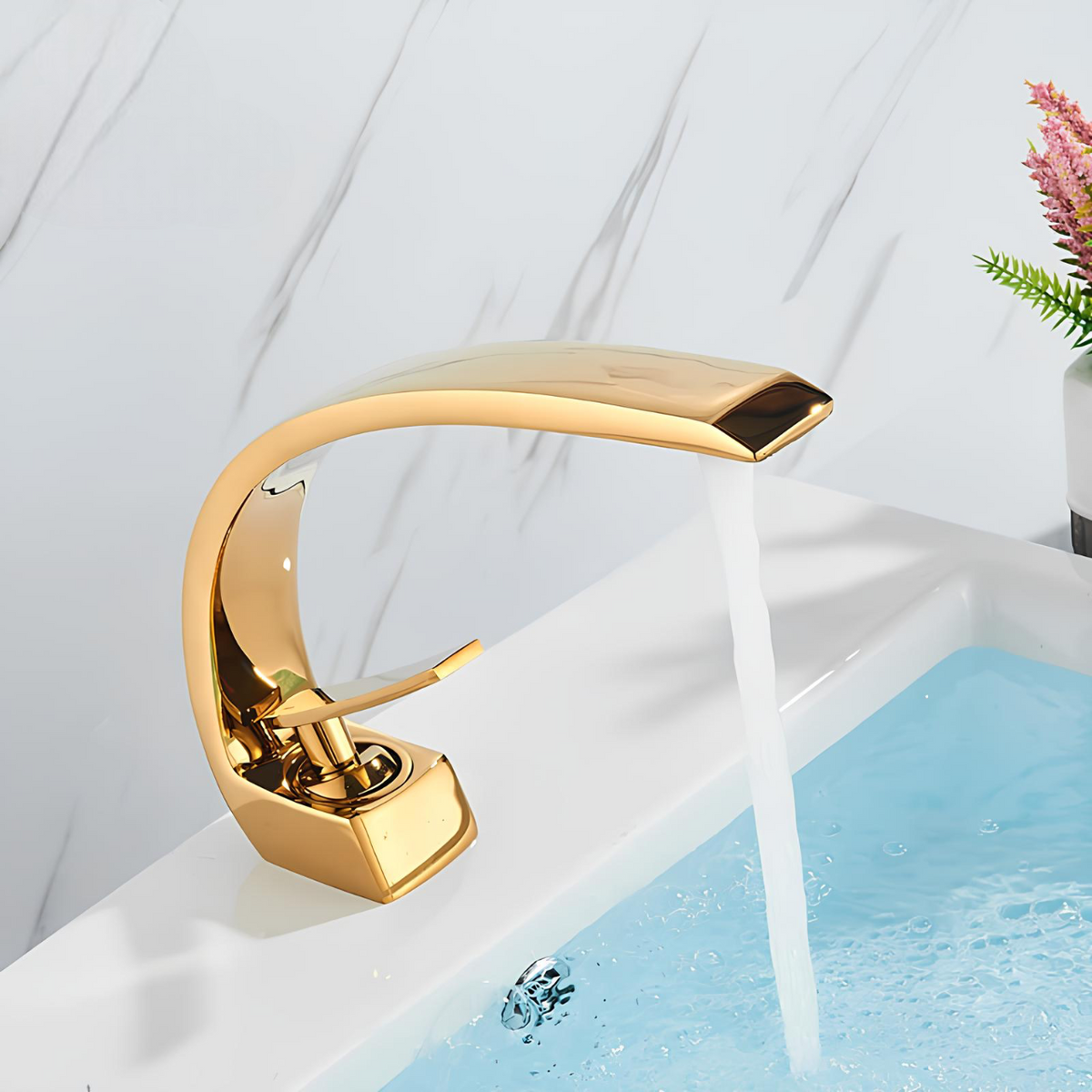Robinet de lavabo noir minimaliste laiton poli L'art du robinet