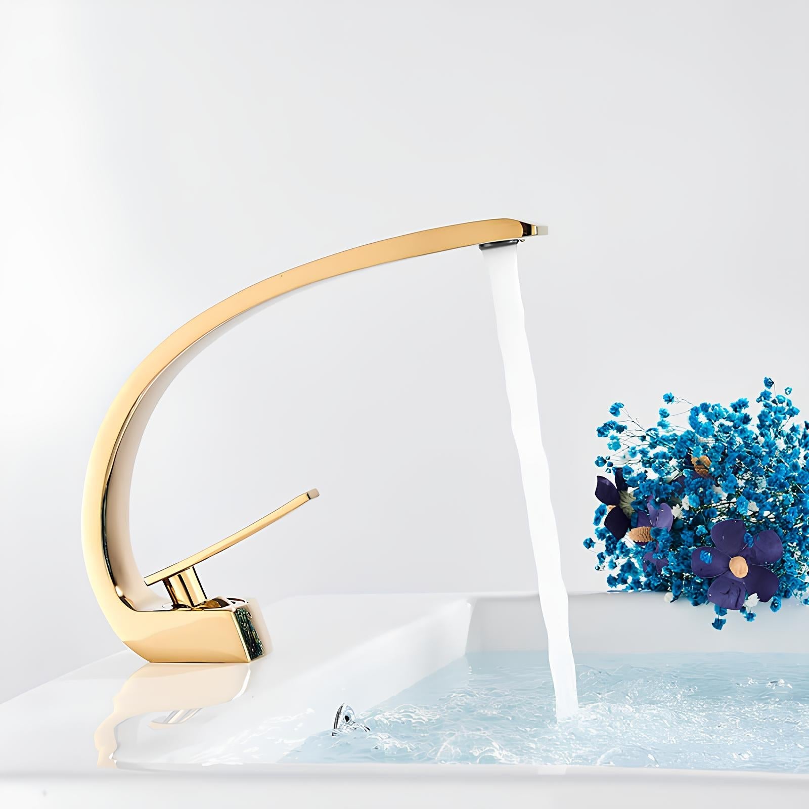 Robinet de lavabo noir minimaliste laiton poli L'art du robinet