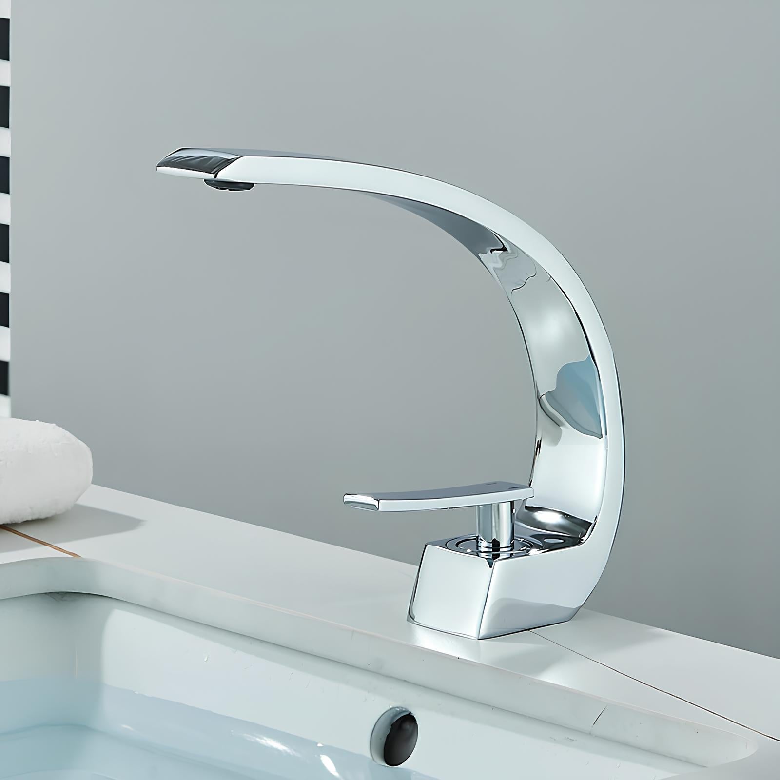 Robinet de lavabo noir minimaliste laiton poli L'art du robinet