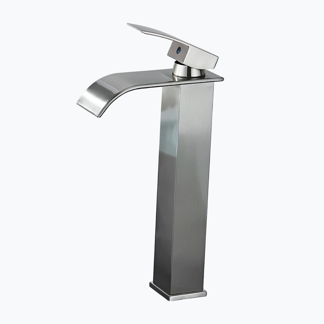 Robinet de vasque bec cascade design moderne L'art du robinet
