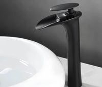 Robinet de vasque cascade monocommande moderne L'art du robinet