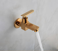 Robinet extérieur gris design minimaliste L'art du robinet