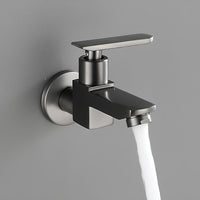 Robinet extérieur gris design minimaliste L'art du robinet