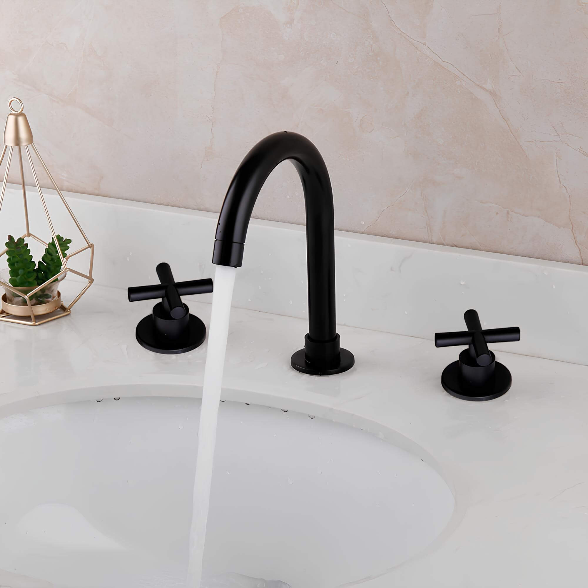 Robinet lavabo 3 trous doré design moderne L'art du robinet