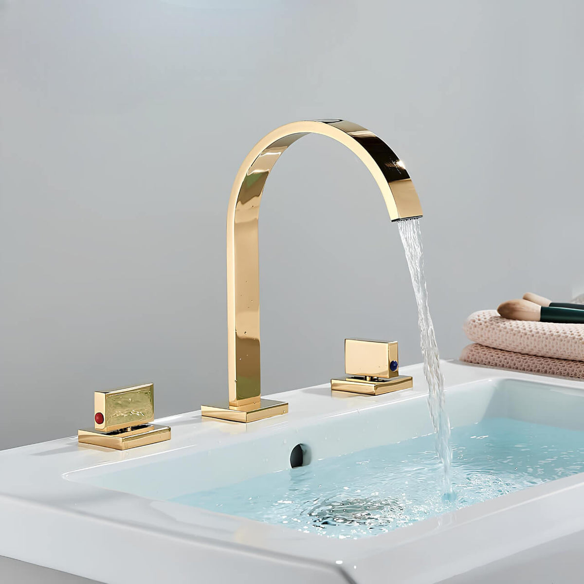 Robinet lavabo 3 trous en laiton doubles poignées L'art du robinet