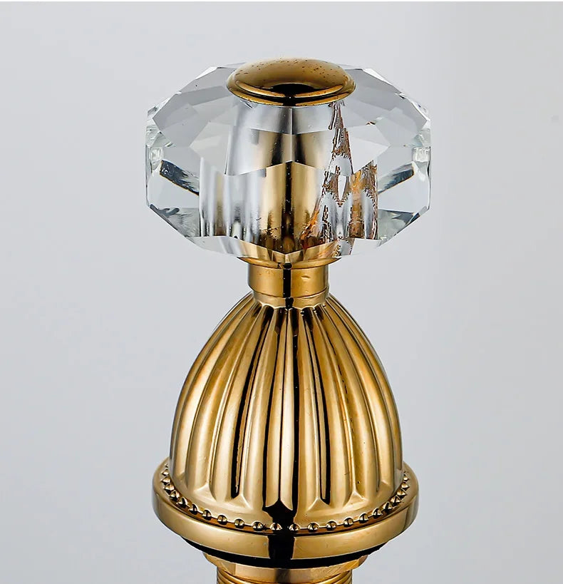 Robinet lavabo 3 trous poignées cristal doré L'art du robinet