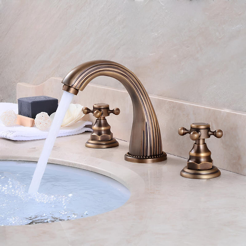 Robinet lavabo 3 trous poignées croisées laiton L'art du robinet