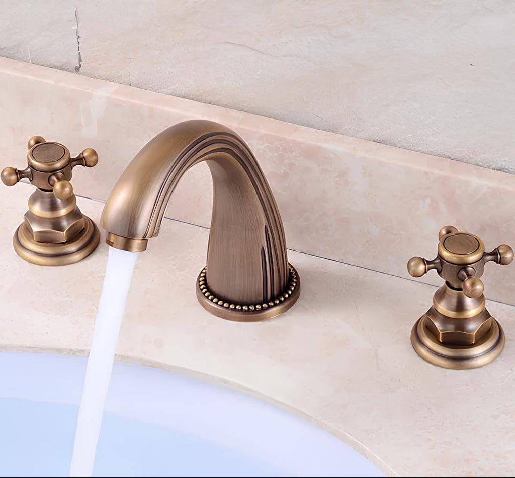 Robinet lavabo 3 trous poignées croisées laiton L'art du robinet