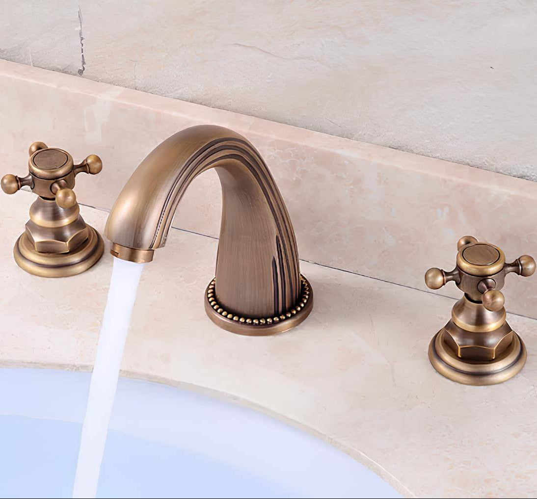 Robinet lavabo 3 trous poignées croisées laiton L'art du robinet