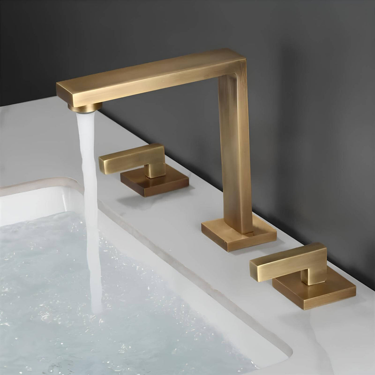 Robinet lavabo 3 trous style antique cascade L'art du robinet