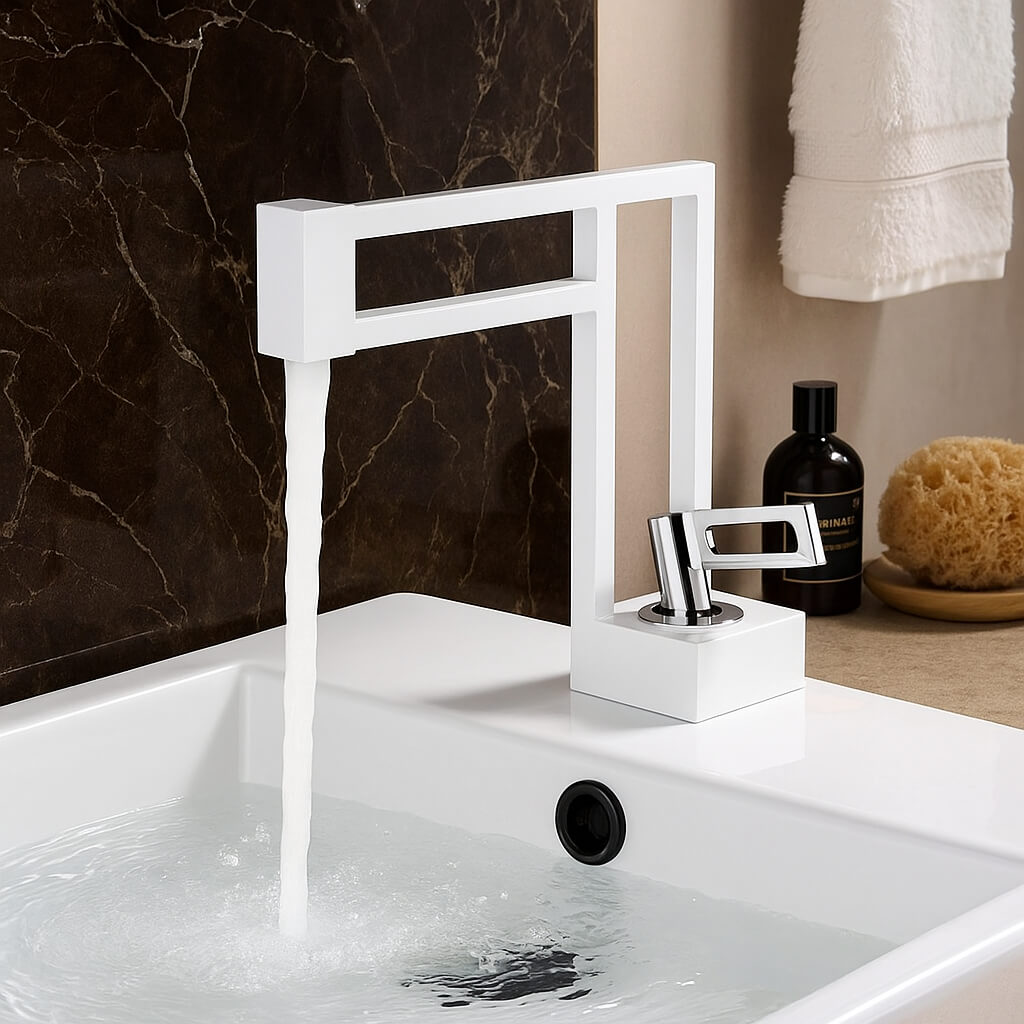 Robinet lavabo cascade laiton massif design L'art du robinet