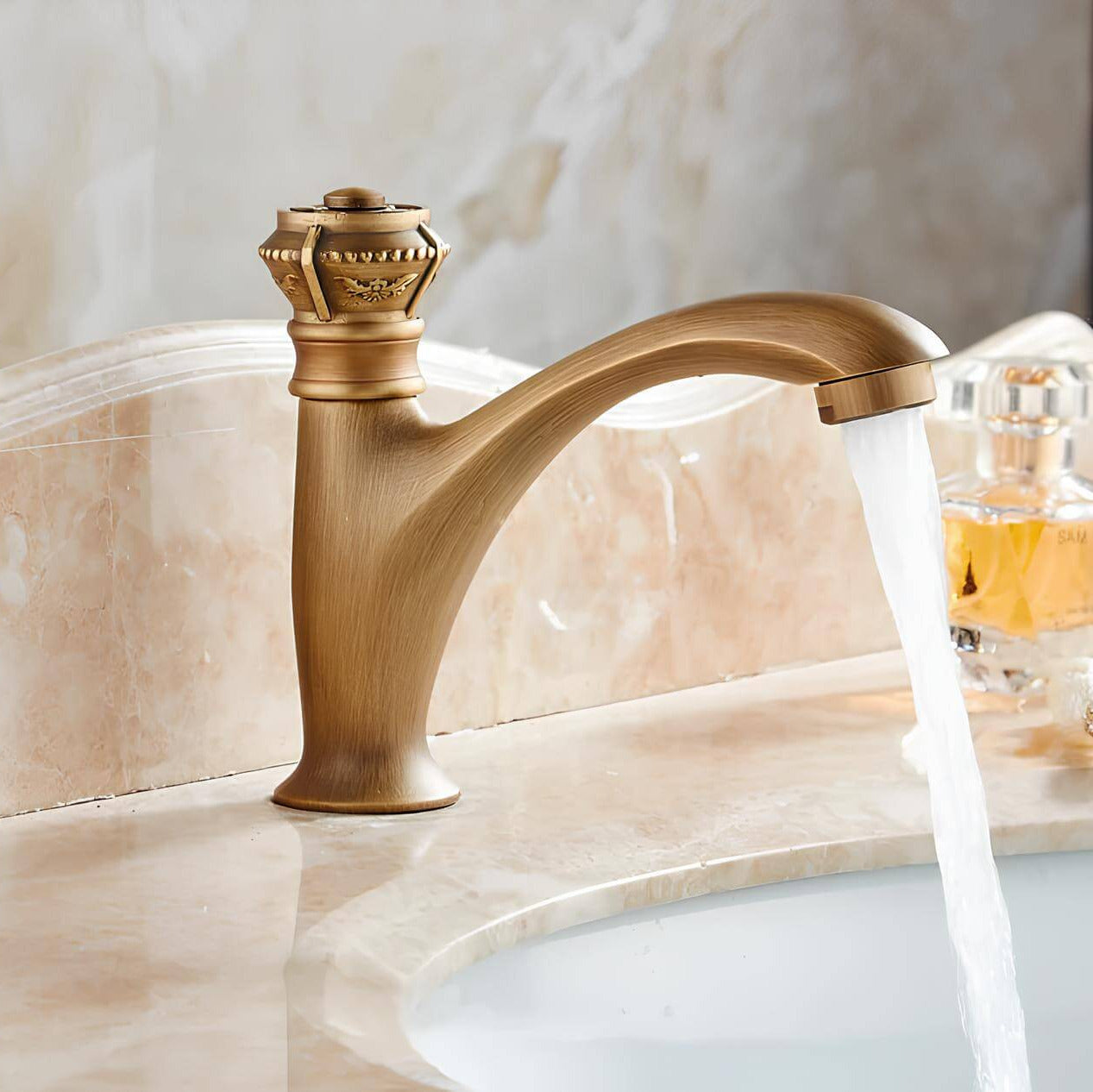 Robinet lavabo laiton antique eau froide L'art du robinet