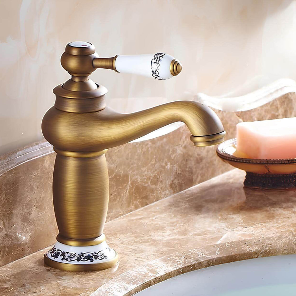 Robinet lavabo laiton finition antique monocommande L'art du robinet