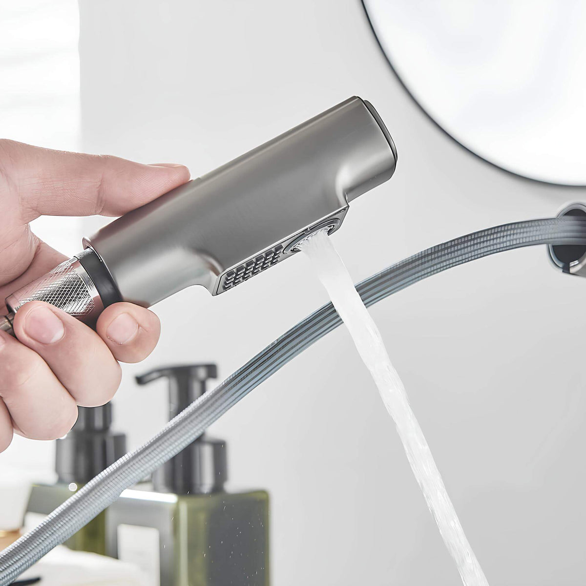 Robinet lavabo orientable avec douchette intégrée L'art du robinet