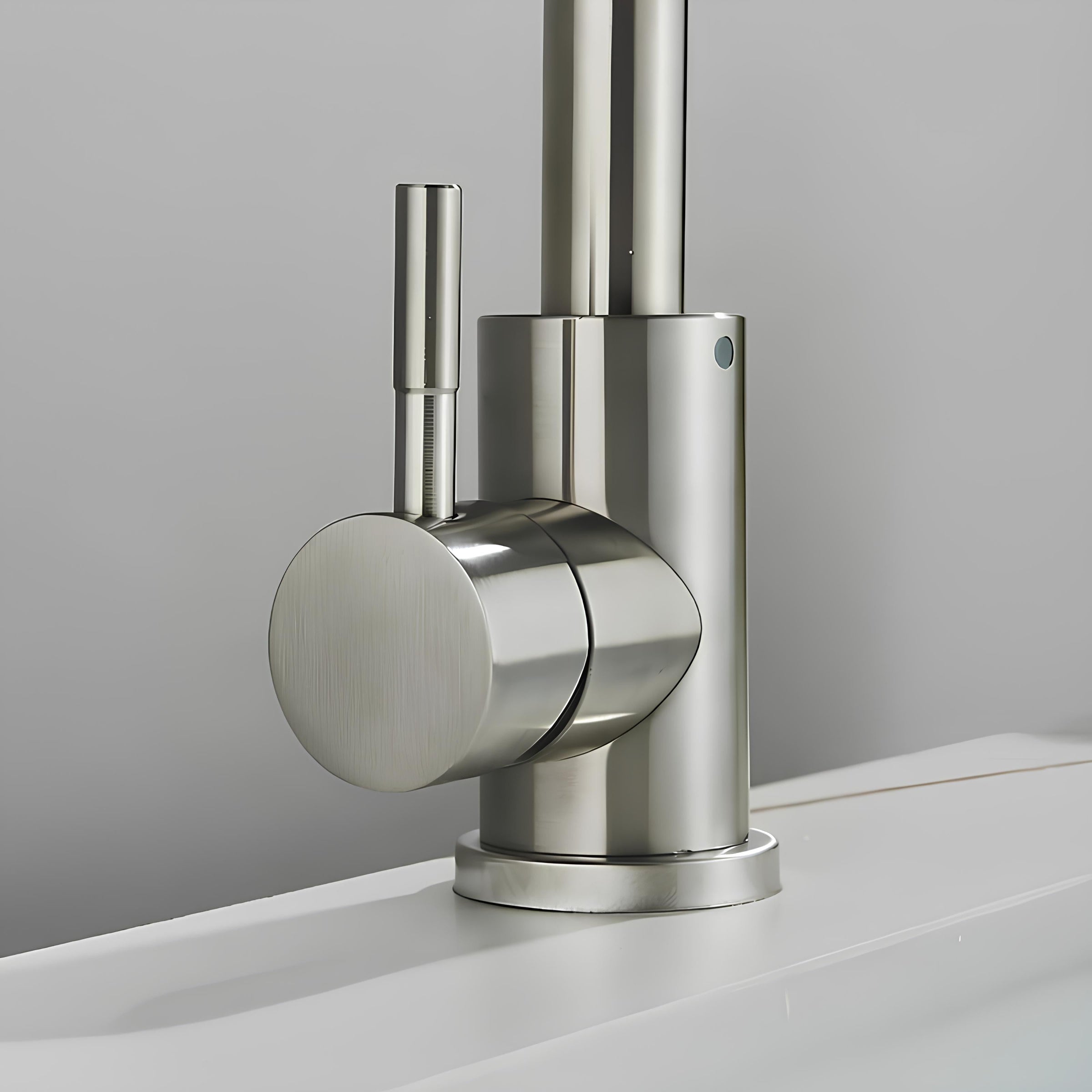 Robinet lavabo pivotant 360° acier inoxydable L'art du robinet