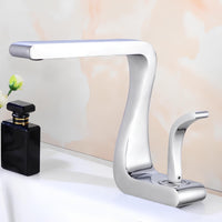 Robinet lavabo rétro blanc et or en laiton L'art du robinet
