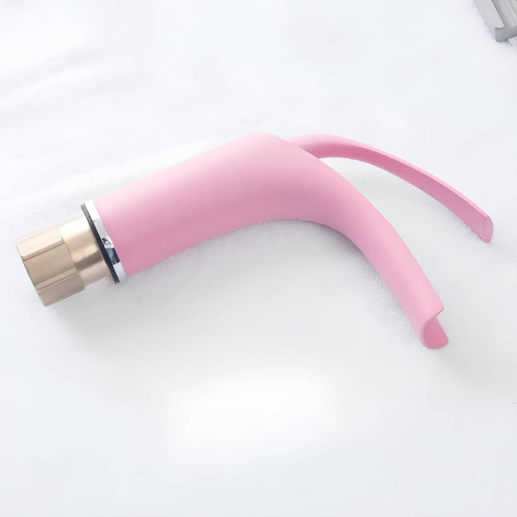 Robinet mitigeur cascade rose en laiton pour lavabo L'art du robinet
