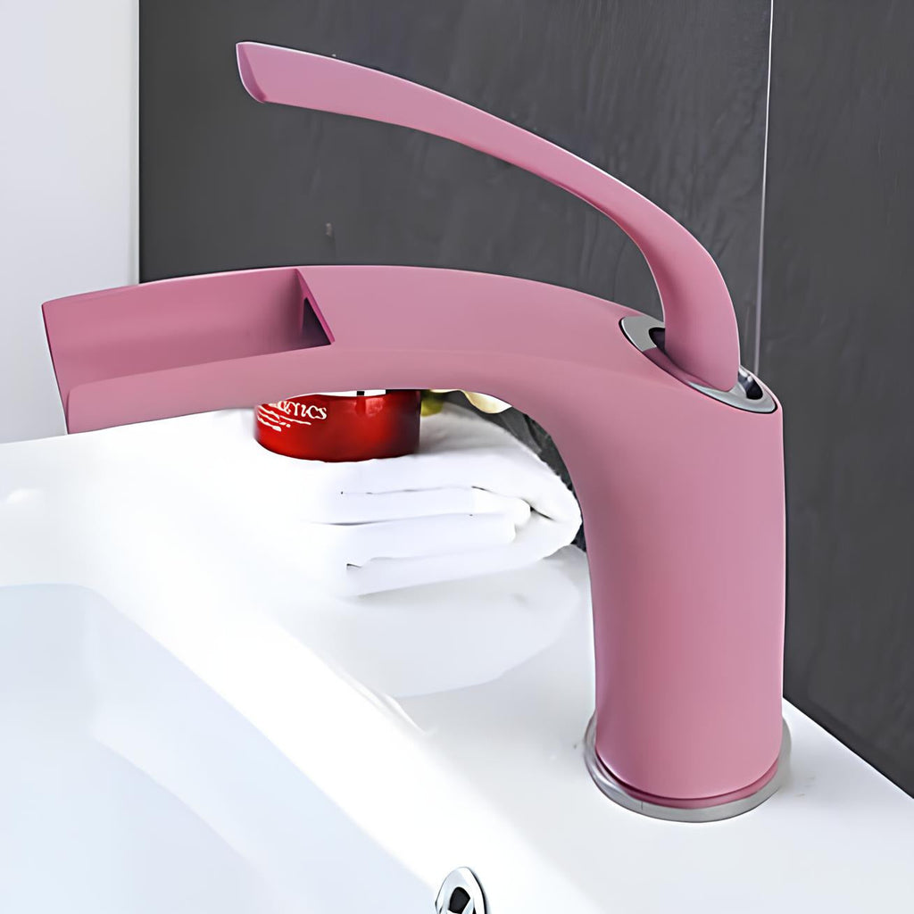 Robinet mitigeur cascade rose en laiton pour lavabo L'art du robinet