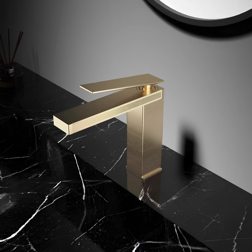 Robinet mitigeur lavabo laiton design épuré L'art du robinet