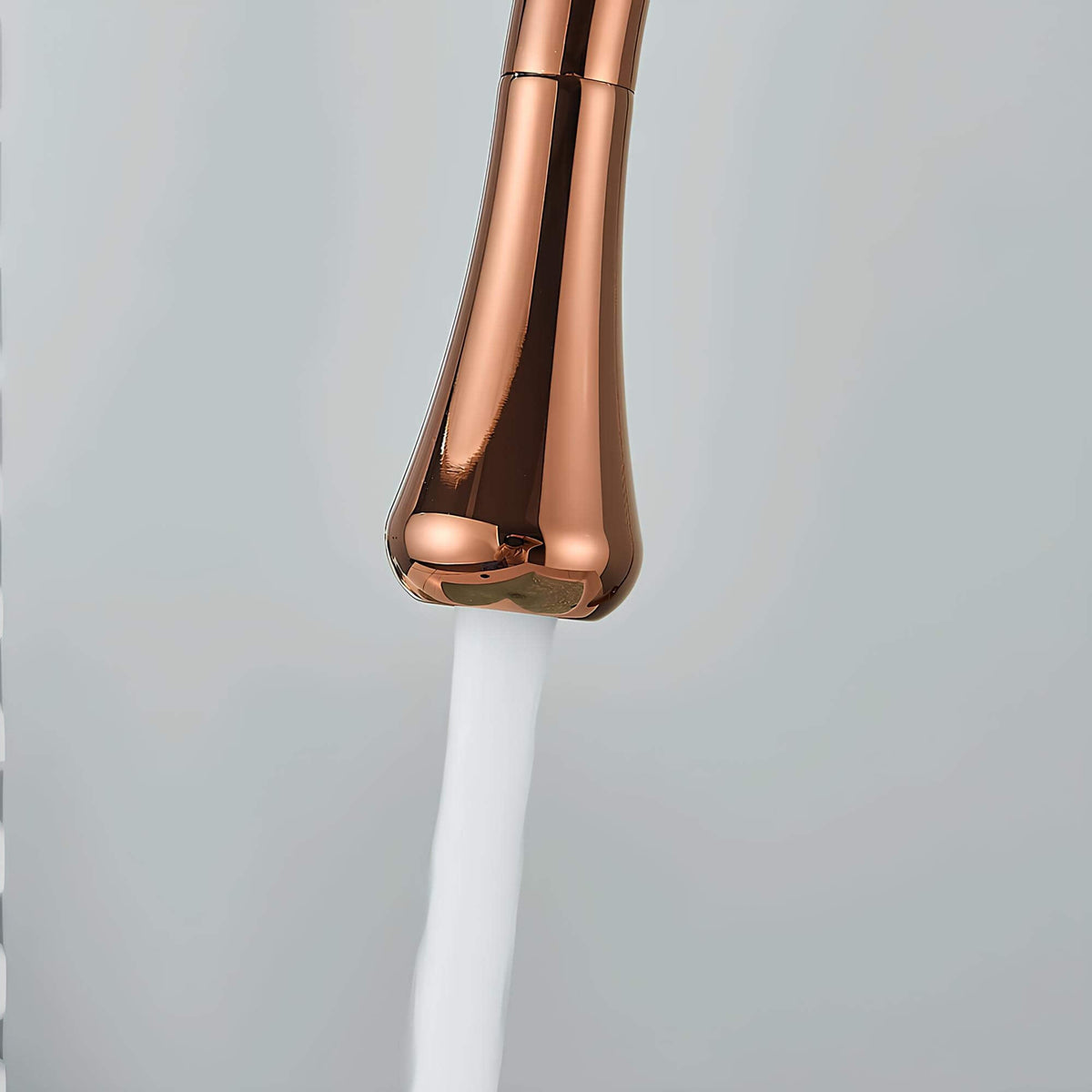 Robinet mitigeur lavabo rotatif 360° design L'art du robinet