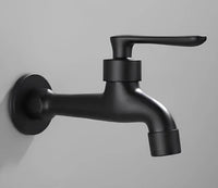 Robinet mural extérieur noir eau froide L'art du robinet