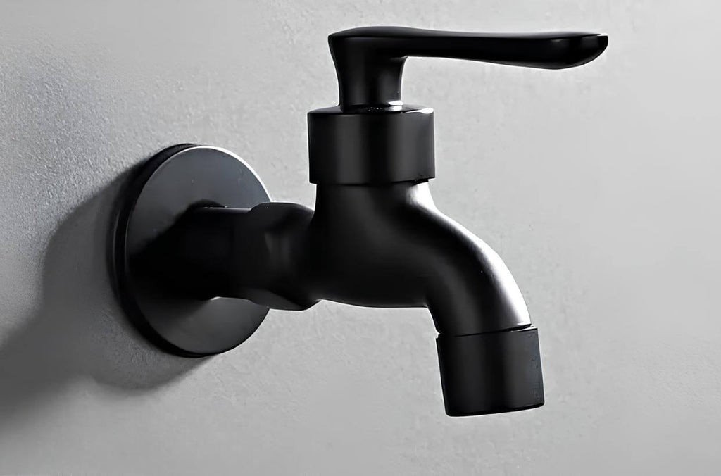 Robinet mural extérieur noir eau froide L'art du robinet