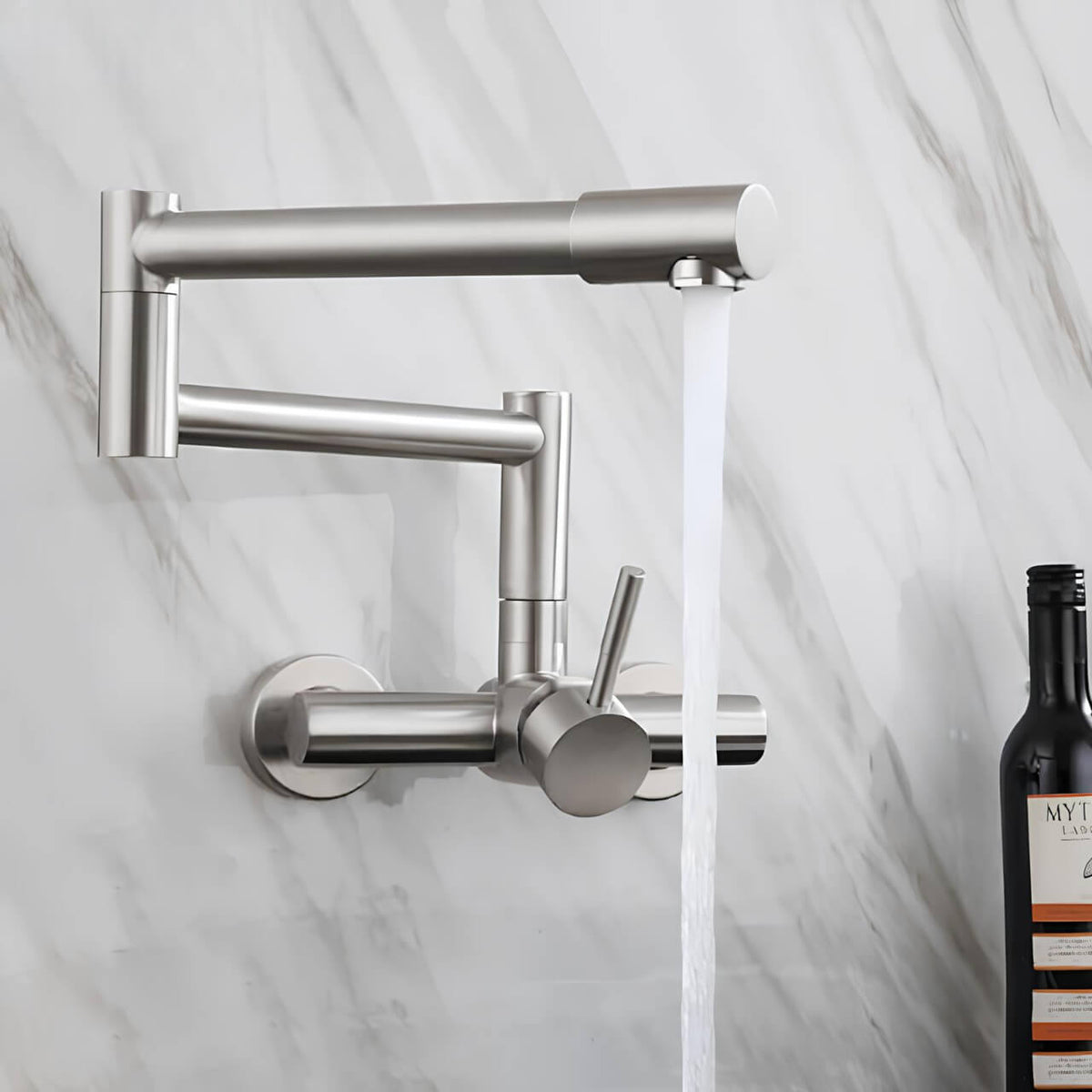 Robinet mural pivotant rabattable inox brossé L'art du robinet
