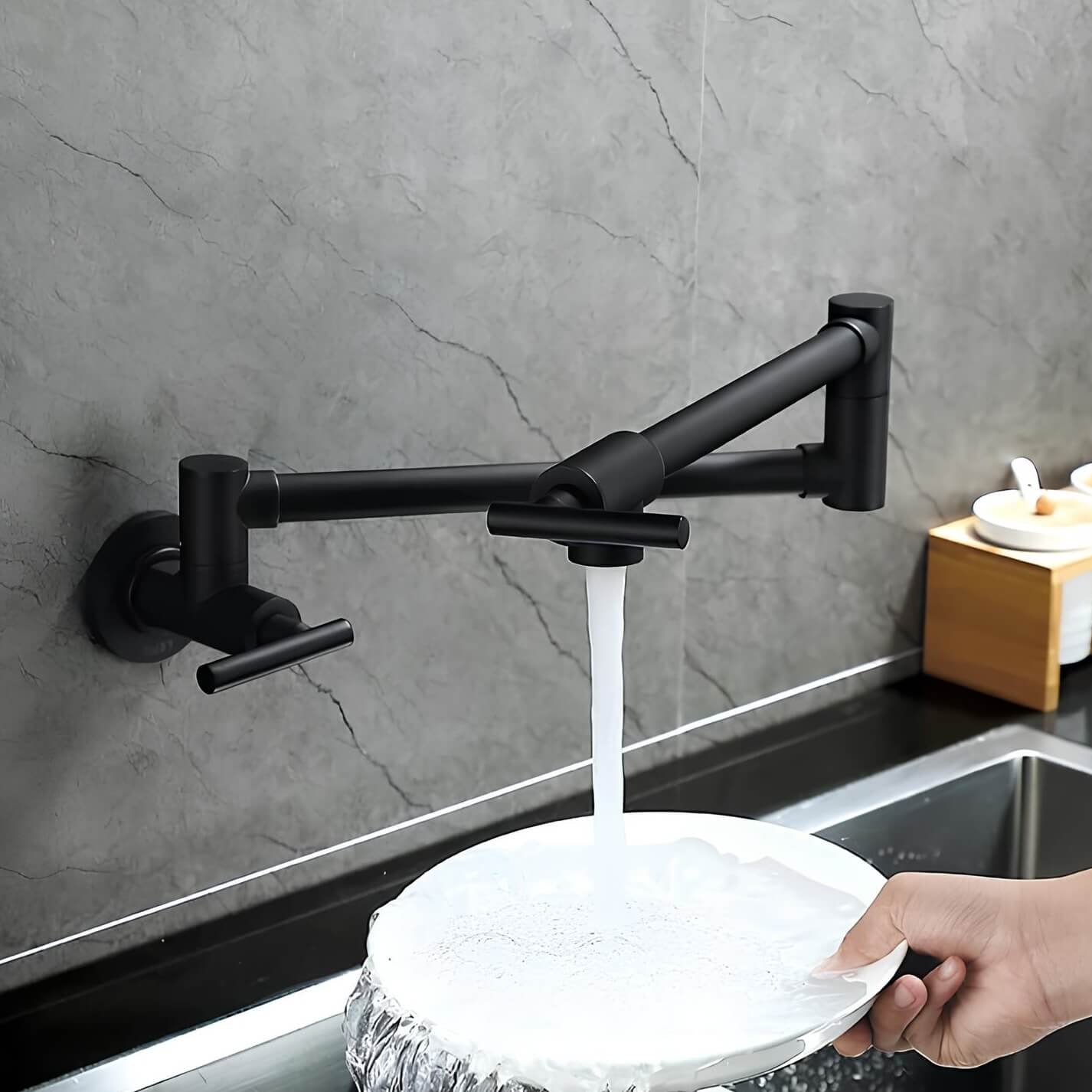Robinet mural pliable eau froide bec rotatif cuisine L'art du robinet
