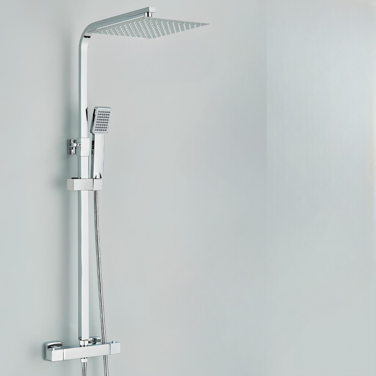 Robinet thermostatique de douche murale chromé L'art du robinet
